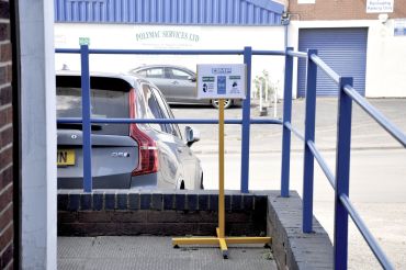 A4 Signage Stand Yellow