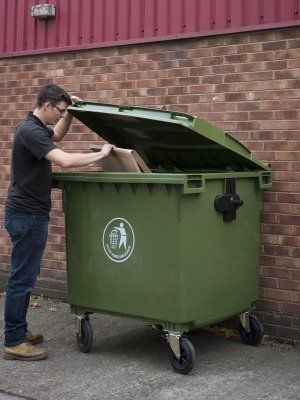 Industrial Waste Bins with Lids: Essential Selection Guide for UK Facilities