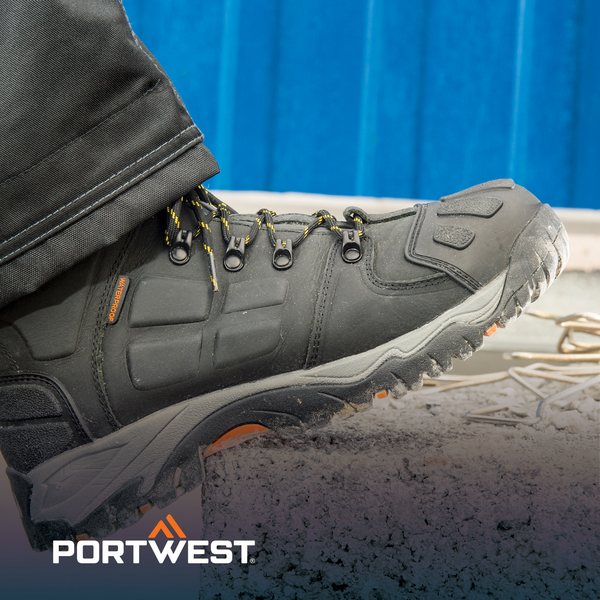 Portwest vs DeWalt Safety Boots: A Comprehensive Comparison