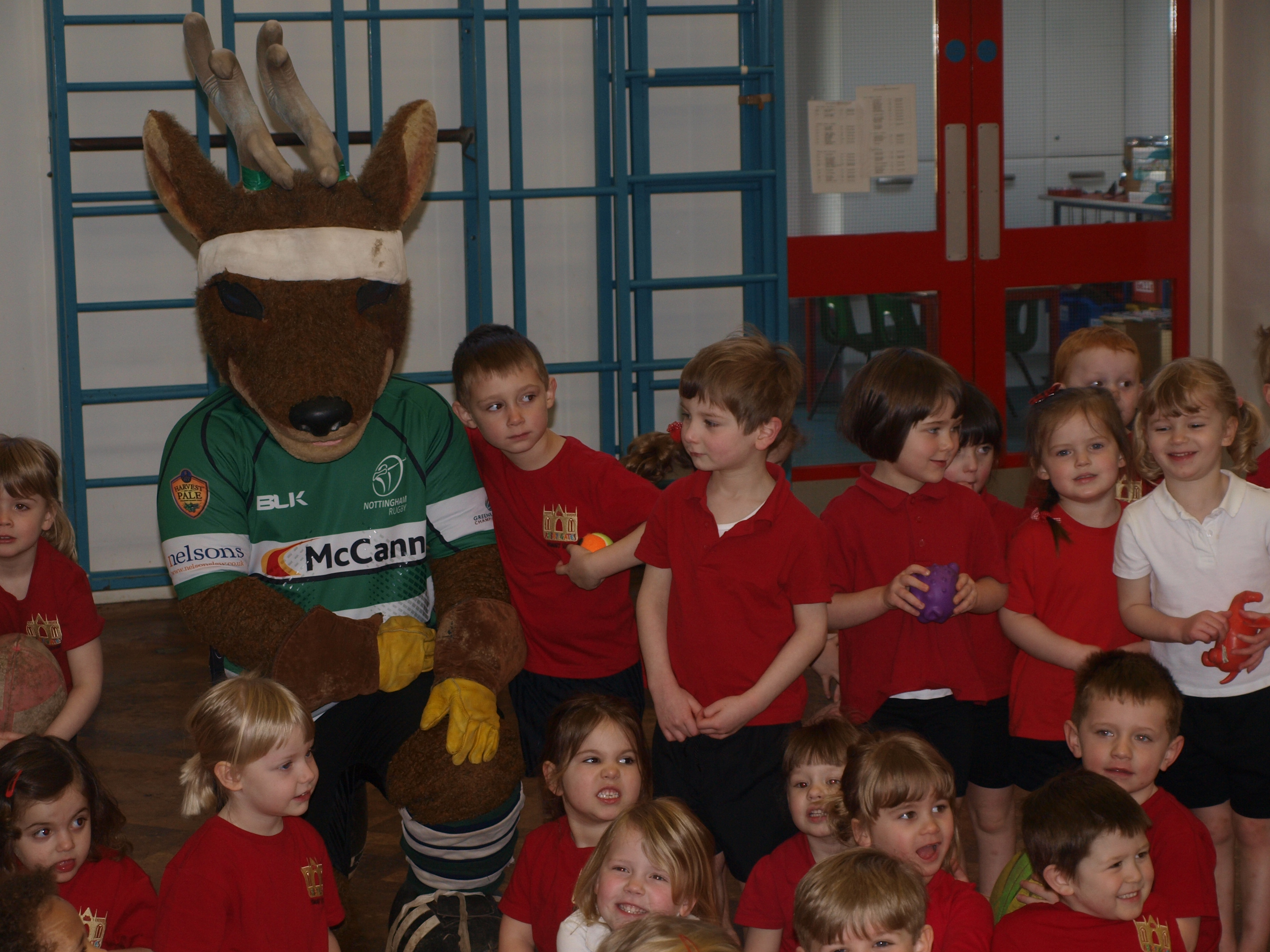 Hall-Fast Signs New 5 Year Community Deal with Nottingham Rugby - News